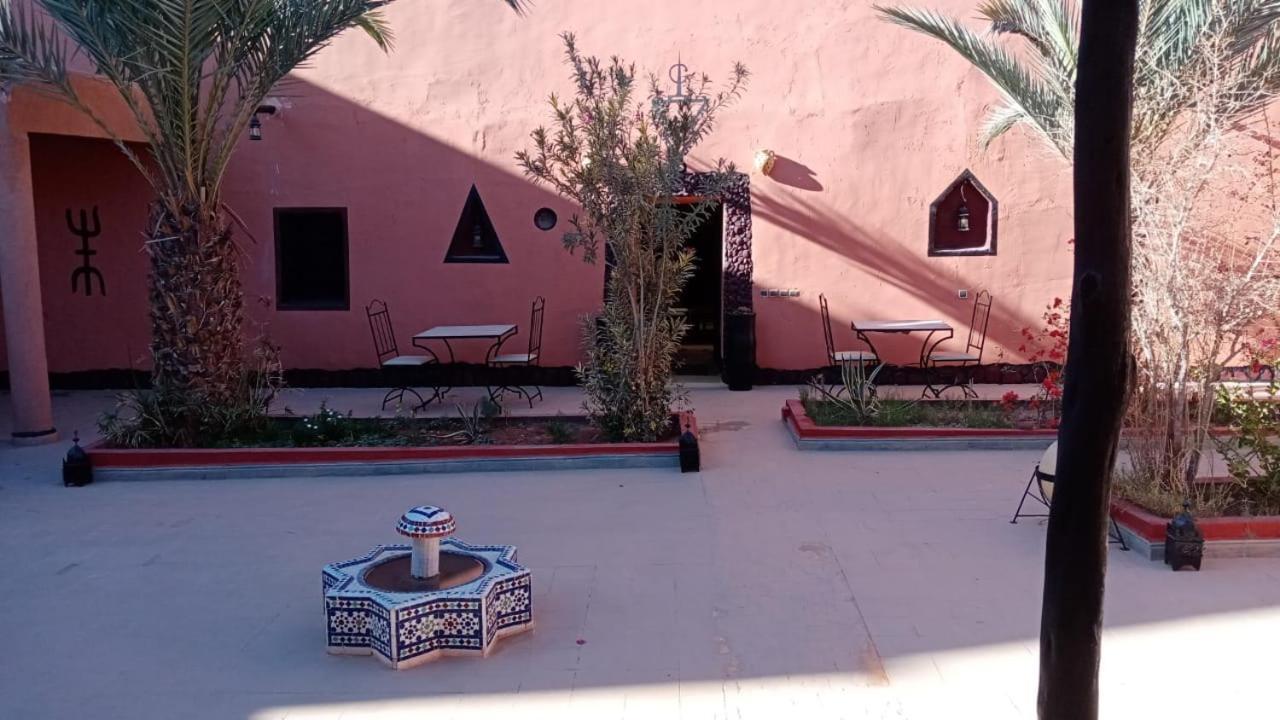 Gite D'Etape Nomade Tajda Bagian luar foto